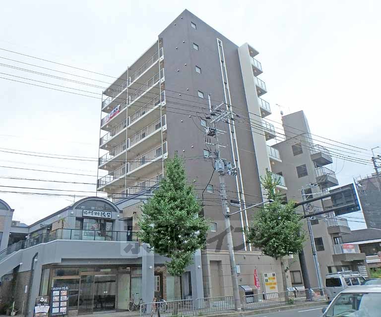 京都市山科区椥辻東潰のマンションの建物外観