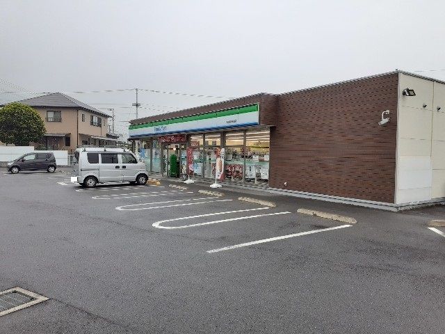 【新居浜市角野新田町のアパートのコンビニ】