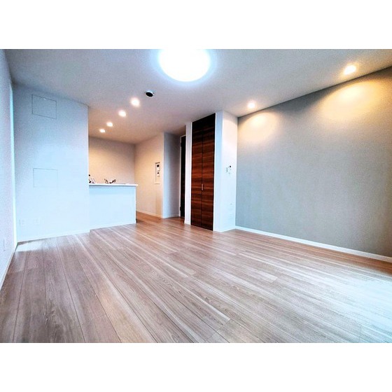 居室・リビング　居室照明付き