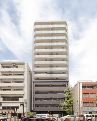 【プレサンスロジェ池下駅前の建物外観】