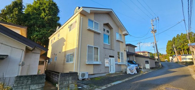 ピアネス鳥屋場の建物外観