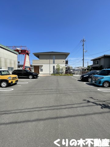 駐車場　駐車スペースもあります