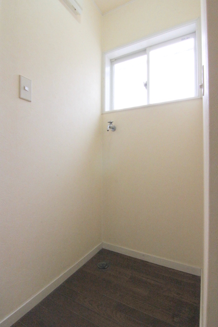 その他設備　室内洗濯機置き場