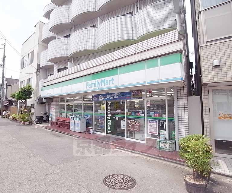 【京都市左京区鹿ケ谷西寺ノ前町のマンションのコンビニ】