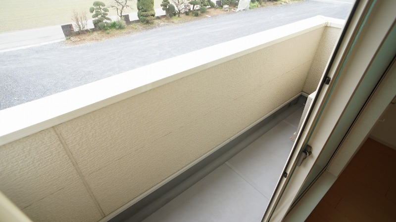 バルコニー　図面と現状に相違がある場合には現状を優先