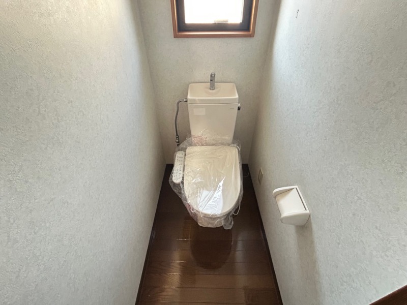 トイレ　同物件別部屋イメージ