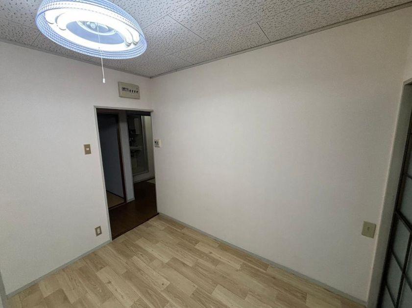 プレジールオキ 西棟の内装写真