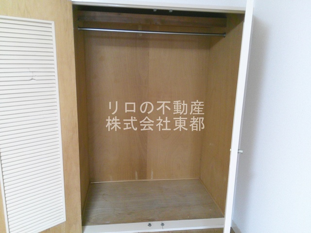 収納　パイプハンガー付き☆畳まず衣類を掛けることができます♪