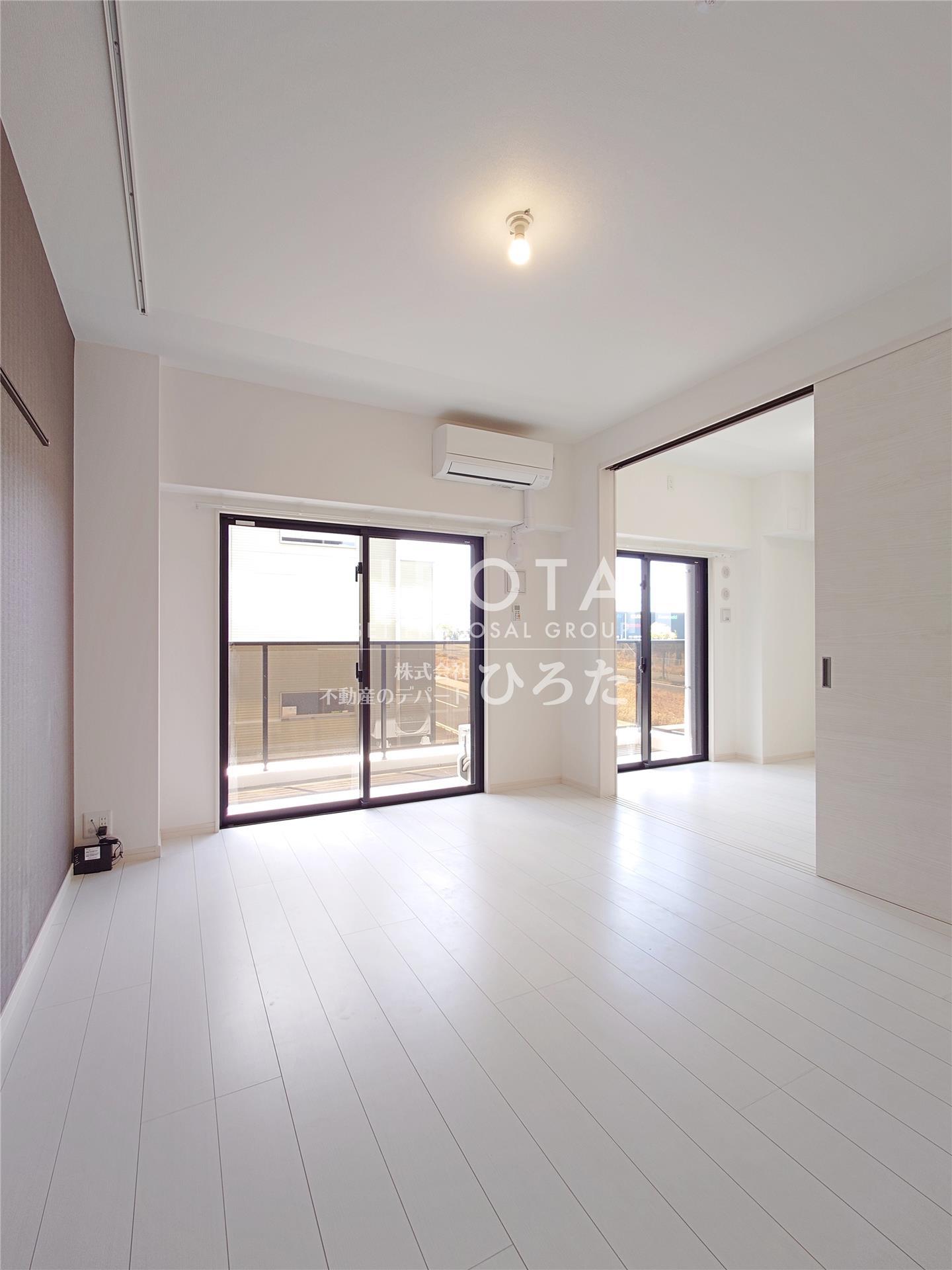 居室・リビング　同仕様写真