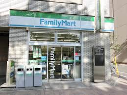 コンビニ　ファミリーマート広島中町店（コンビニ）まで337m