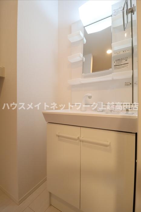 洗面設備　洗髪洗面化粧台