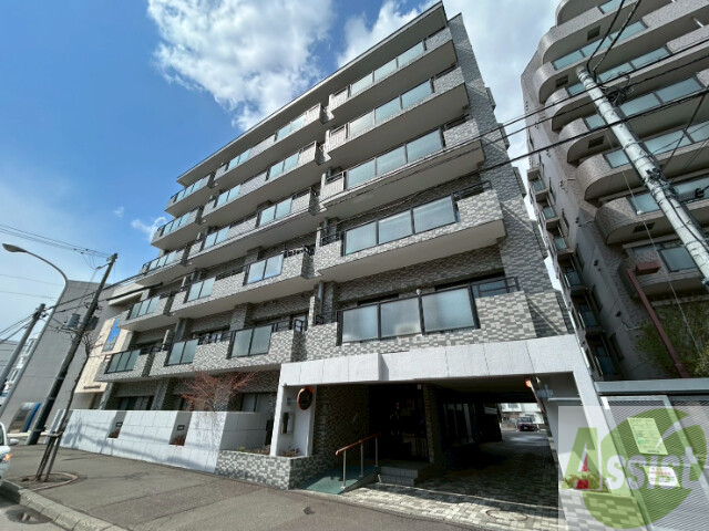 建物外観　札幌市中央区南十六条西「コートハウス山鼻」