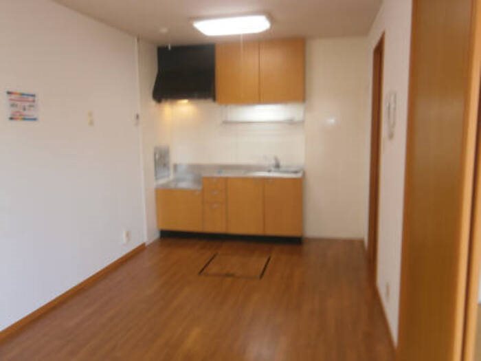 居室・リビング　別号室の写真となっております。