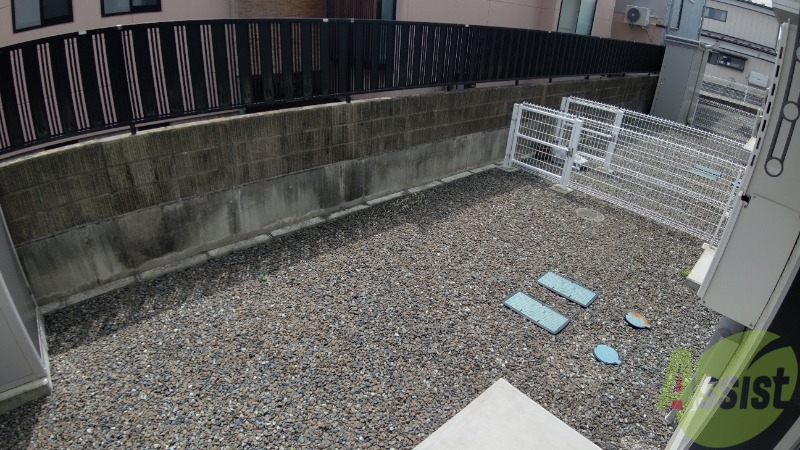 バルコニー　ベランダです。たまには景色を楽しんではいかがでしょうか。