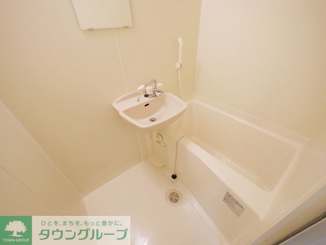 バス・シャワールーム　★浴室乾燥機付きバスルーム★