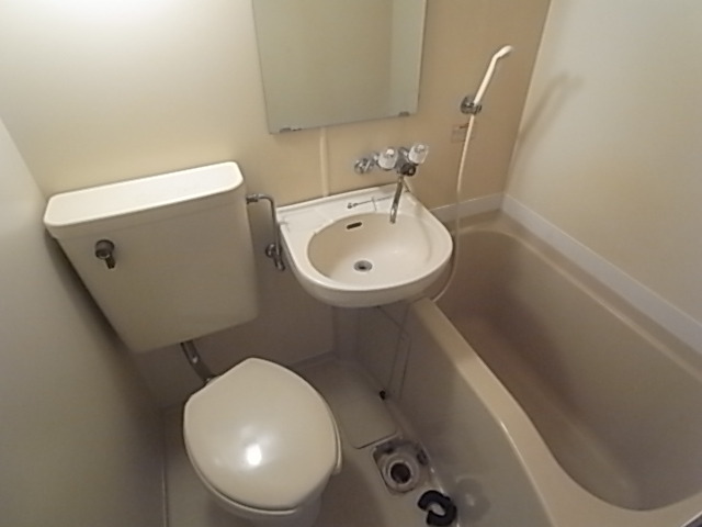 バス・シャワールーム　バスルーム