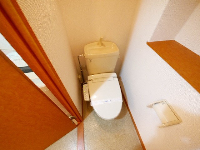 トイレ　ゆったりとした空間のトイレです