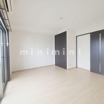 居室・リビング　※写真は別号室のものですので現状優先とさせていただきます