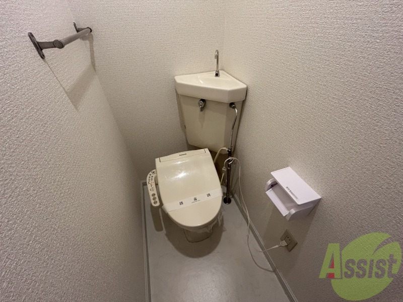 トイレ　嬉しいバストイレ別です！安心して使用できます。