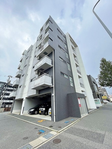 建物外観　★外観★