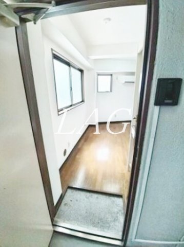 玄関　玄関です。