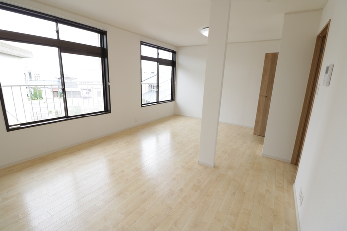 居室・リビング　ゆったりした洋室です