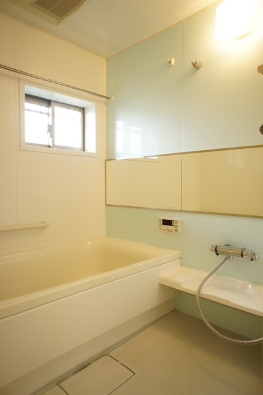 バス・シャワールーム　図面と現状に相違がある場合には現状を優先