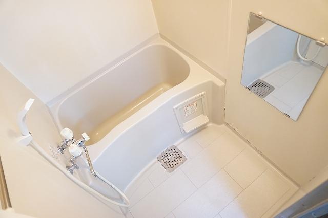 バス・シャワールーム　浴室