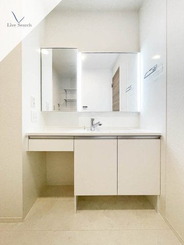 洗面設備　類似別物件の写真です