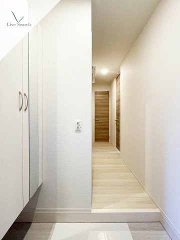 玄関　類似別物件の写真です