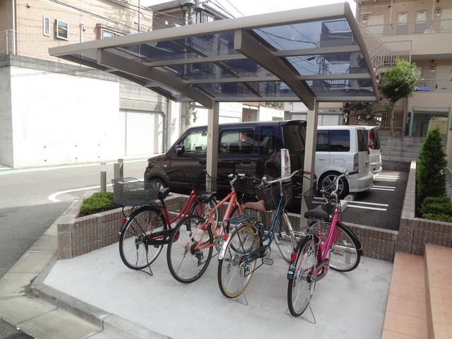その他共有部分　☆屋根付き駐輪場☆