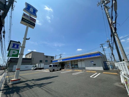 コンビニ　ローソン 東大阪横小路五丁目店（コンビニ）まで253m