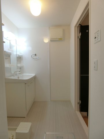 洗面設備　202号室の写真（イメージ反転タイプ）