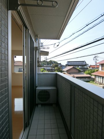 バルコニー　202号室の写真（イメージ反転タイプ）