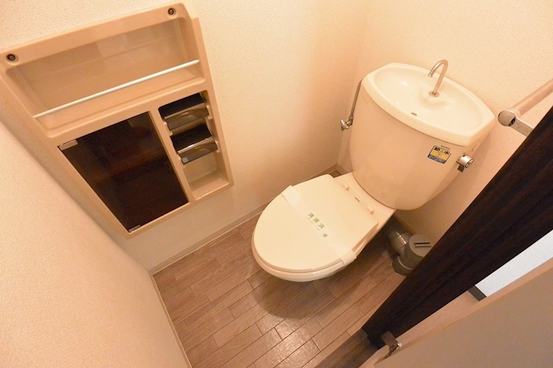 トイレ　トイレ