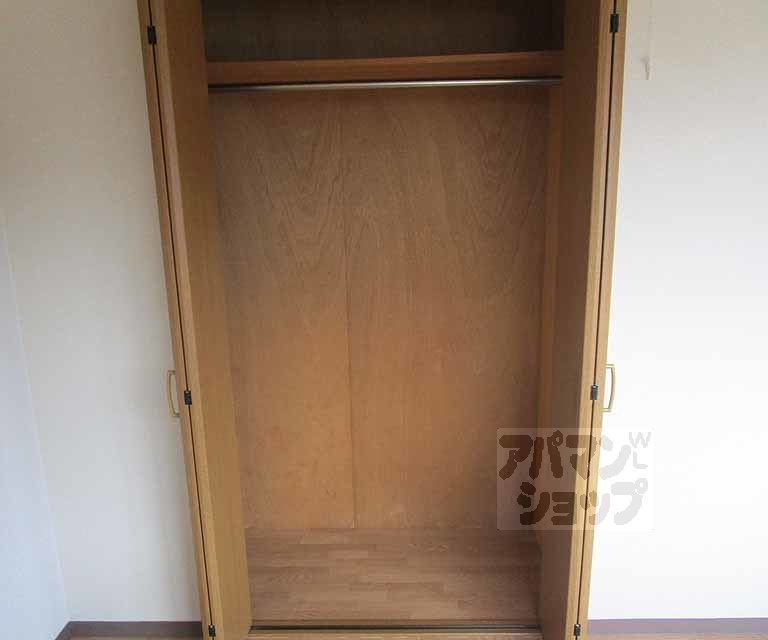収納　３０１号室の写真です。