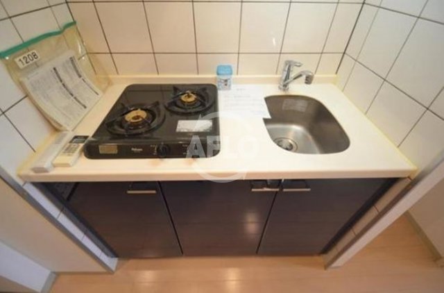 キッチン　ミュプレ北浜　2口ガスシステムキッチン