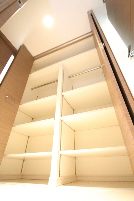 収納　※別室の参考写真です。