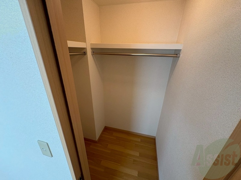 収納　クローゼットがありました。お洋服や荷物はここへ