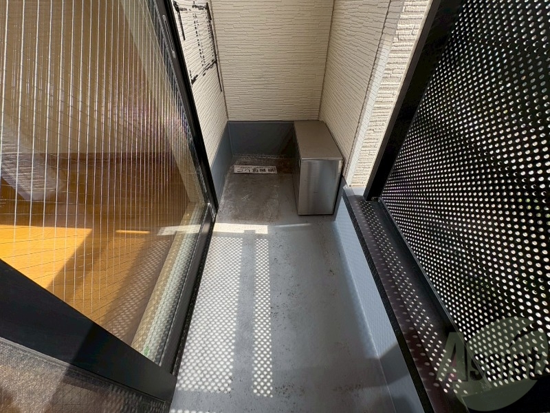 バルコニー　バルコニーが付いていますので一息ついてみてはいかがですか。