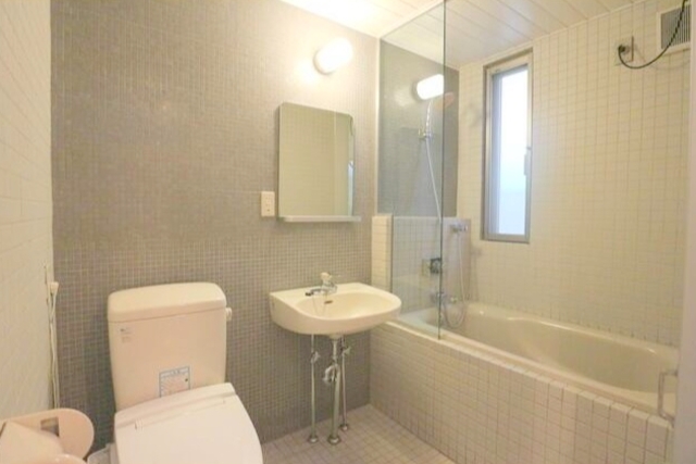 バス・シャワールーム