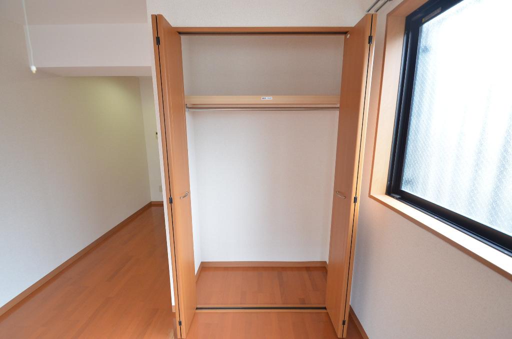 収納　クローゼット