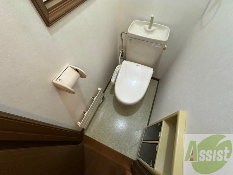 トイレ　トイレです。ウォシュレット付を探している方、おすすめです！