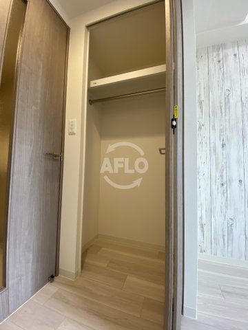 収納　プレサンス福島ミッドエル　収納