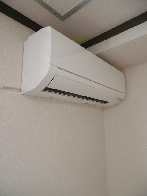 その他設備　冷暖エアコン