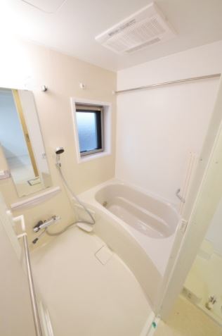 バス・シャワールーム　お風呂です
