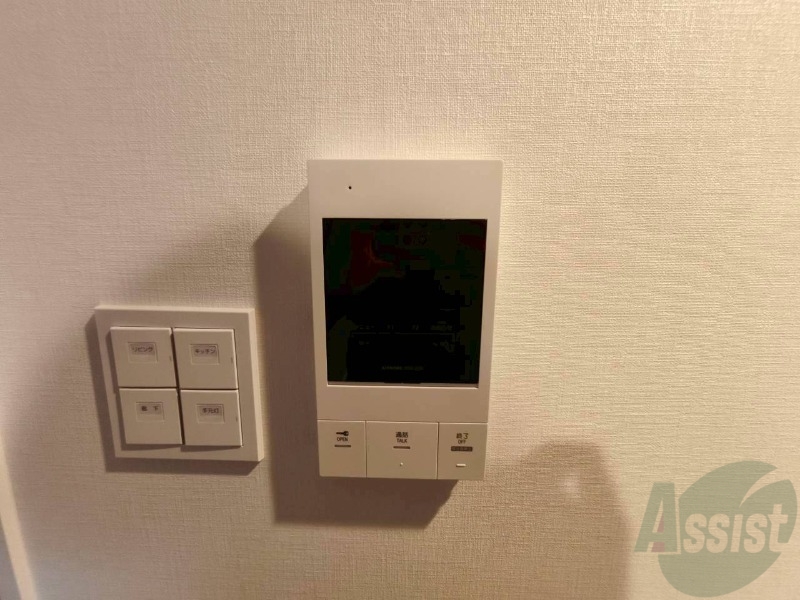 セキュリティ　モニタ付インターホンでセキュリティ面も安心です。