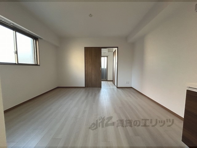 居室・リビング　居室