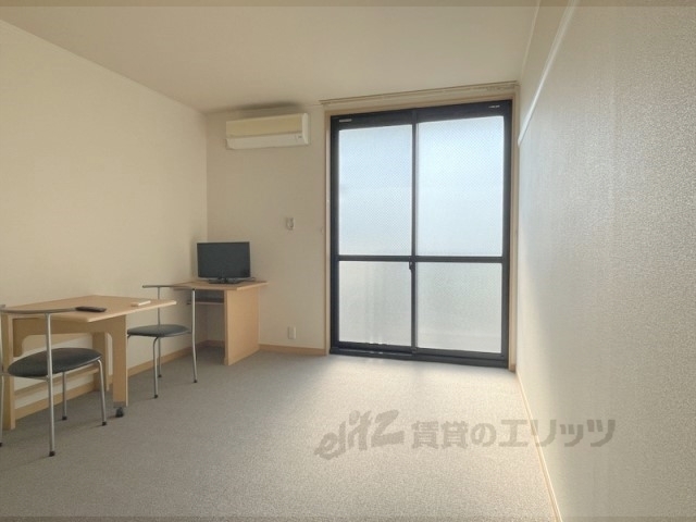 居室・リビング　洋室