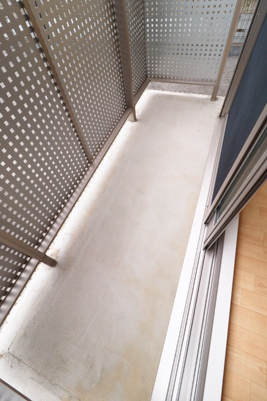 バルコニー　図面と現状に相違がある場合には現状を優先